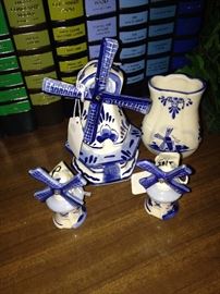 Delft blue & white selections