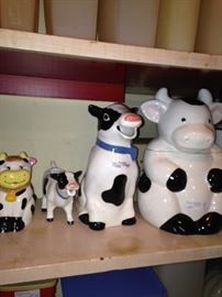 Cow creamers and cookie jar