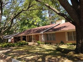 We look forward to seeing you at 1020 Wilma on May 17-19th. We open at 7:00 AM on Thursday and close at 2:00 on Saturday. (We have 2 sales those 3 days --- 8 blocks apart.)