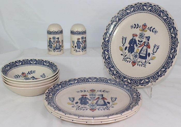 Johnson Bros. "Hearts & Flowers" Dinner Plates (4), Cereal Bowls (4) and Set of Salt & Pepper Shakers