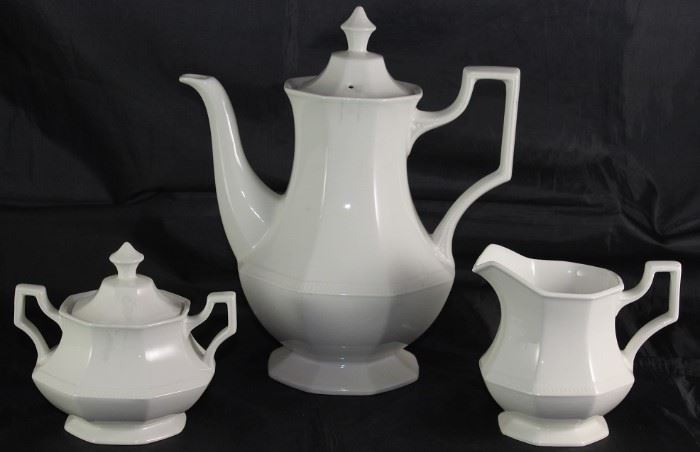 Johnson Bros England "Heritage White" Porcelain Coffee Pot with Creamer & Sugar Bowl w/Lid