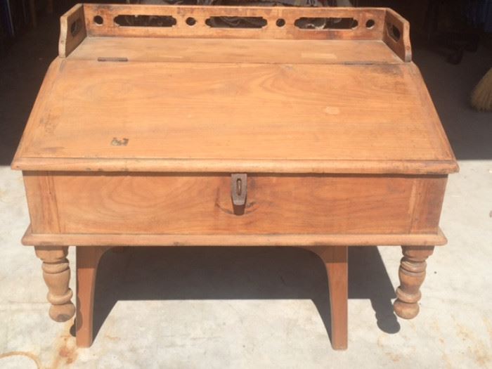 antique table top desk