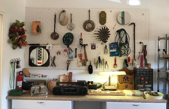 Baramoter, Vintage Clock, Metal stuff, and other stuff