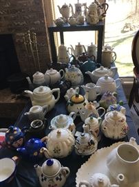 TEA POTS