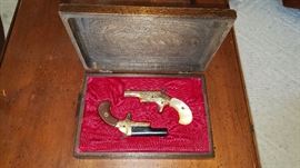 BUTLER .22 DERRINGER SET