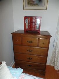 Small dresser - Jewelry box on top