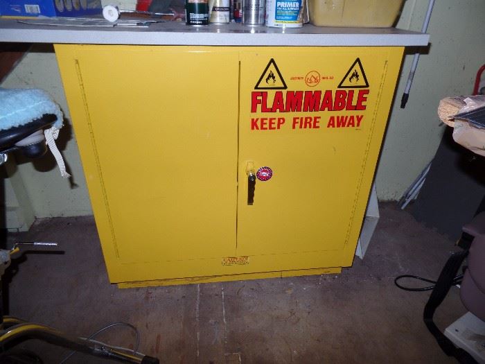 JUSTRITE flammable safety cabinet 