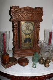 American Oak Calendar Gingerbread  Clock