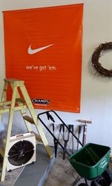 Nike / Champs Retail Sign