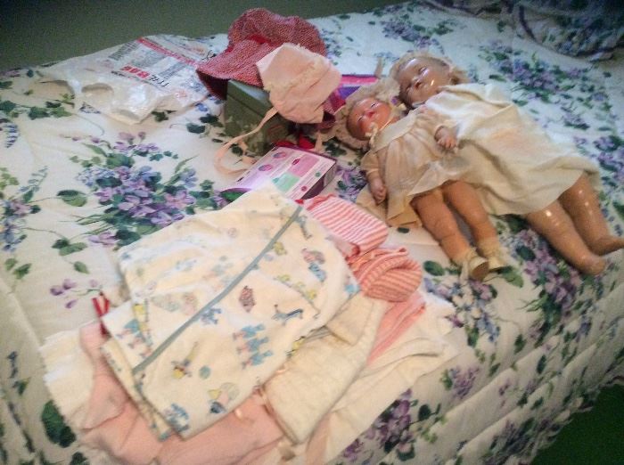 VINTAGE DOLLS AND DOLL CLOTHES