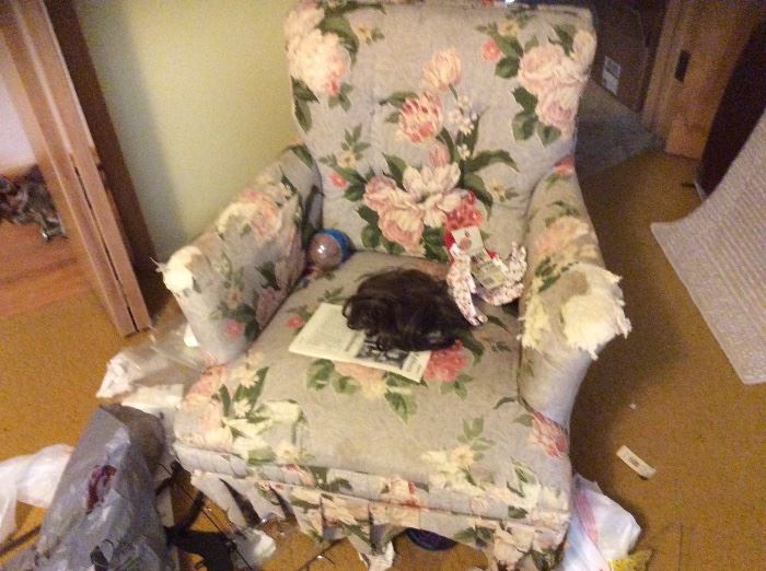 VINTAGE BARKCLOTH COVERED BEDROOM CHAIR THAT NEEDS LOVE