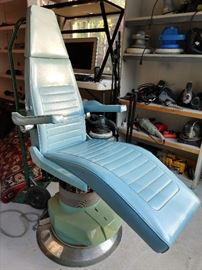 Who doesn't want their own dentist chair for home use? As long as there's plenty of nitrous, bring it on!! This lovely jewel is made by the Belmont Co., of Japan.