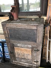Antique ice box- as is condition 