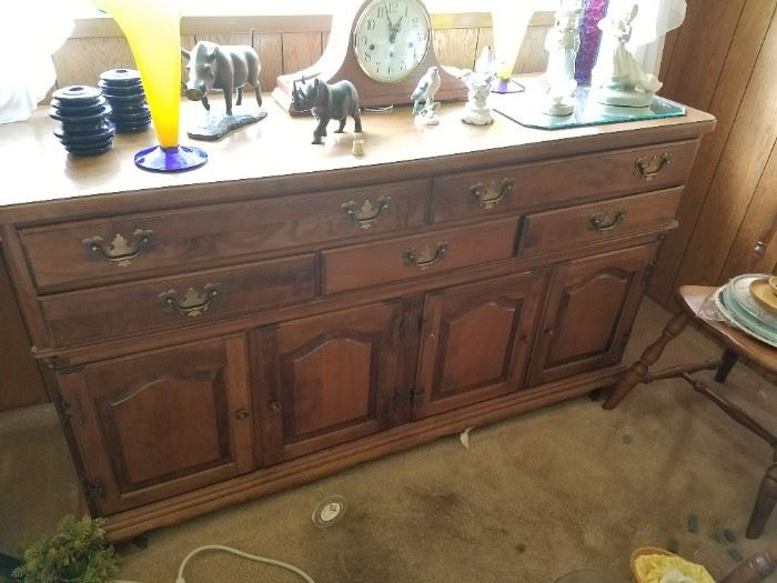 Buffet Credenza in good shape