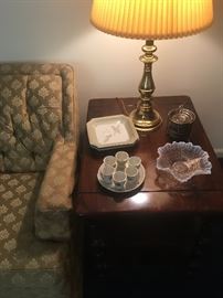 Vintage end table  with brass lamp and accessories