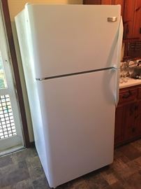 Frigidarire Refrigerator - Like New