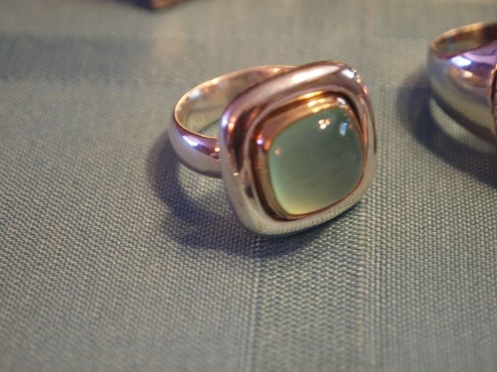VERY VERY RARE AND RETIRED Chrysoprase Sterling & 14K James Avery Ring