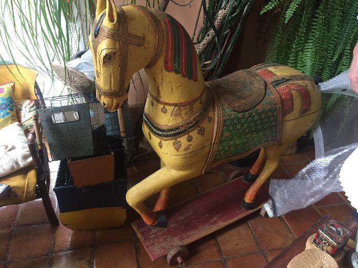 Amazing hand painted carousel horse large size mounted on rolling wheels