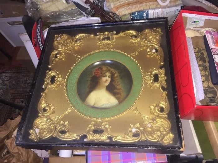 ONE OF A PAIR GREAT ANTIQUE COCA COLA TIN PLATES IN GILDED FRAMES. PLATES MADE IN VIENNA , OLD PIECES