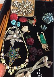 Tons and Tons of Vintage Jewelry 