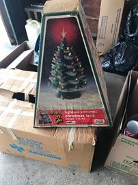 Vintage Ceramic CHRISTMAS TREE 20" TRIM 'N GLO Lighted 20" Tree W/ Box Colorful