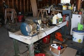 Bench Grinder, Vice and assorted items