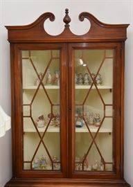Pair of Antique Corner China / Curio Cabinets (1 of 2)