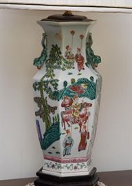 Chinese Porcelain Handled Vase Table Lamp 