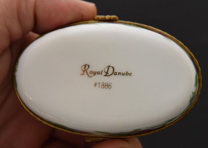 Royal Danube Trinket / Pill Box