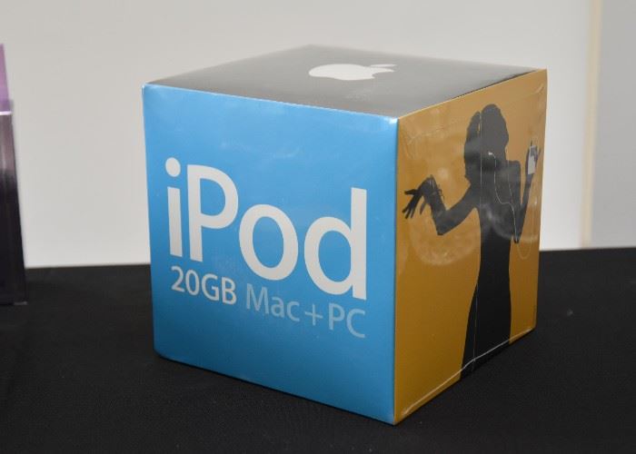 Apple iPod Classic 20GB (New in Box)