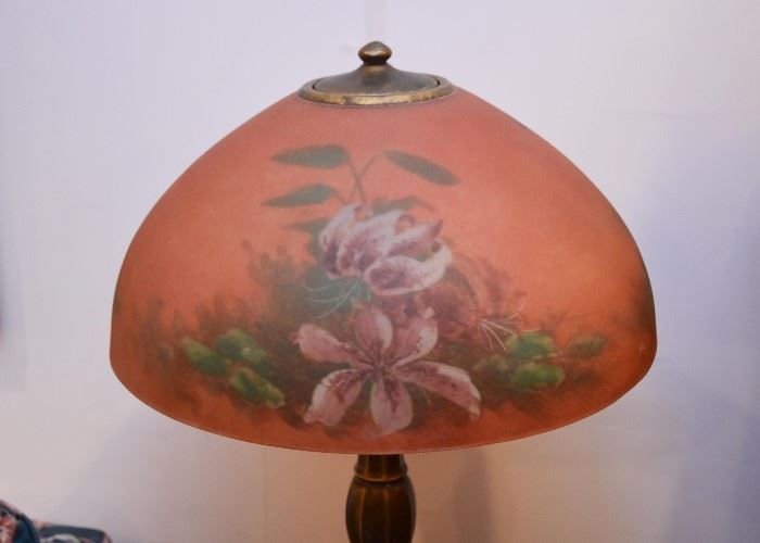 Antique Table Lamp with Reverse Painted Glass Shade (Lilies)