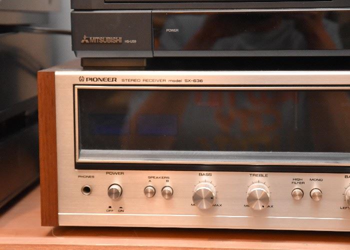 Pioneer Stereo Receiver