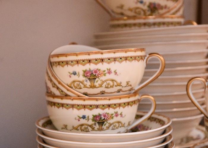 Noritake China (Carltonia Pattern)