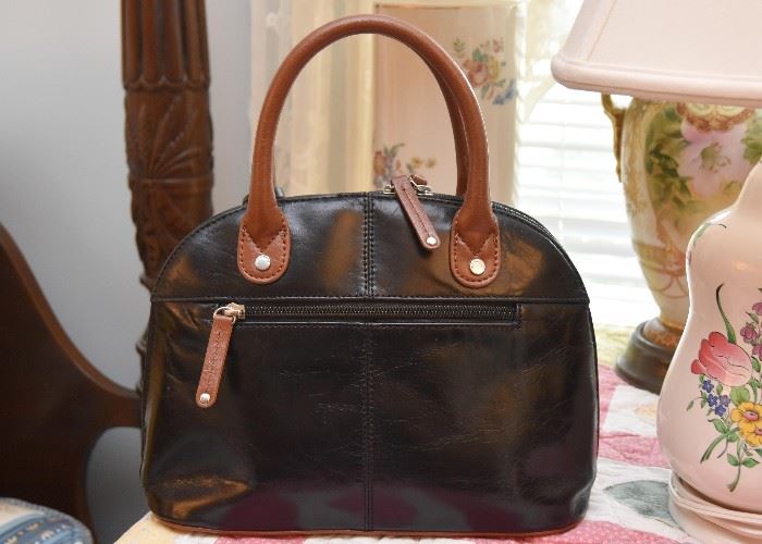 Women's Purses & Handbags