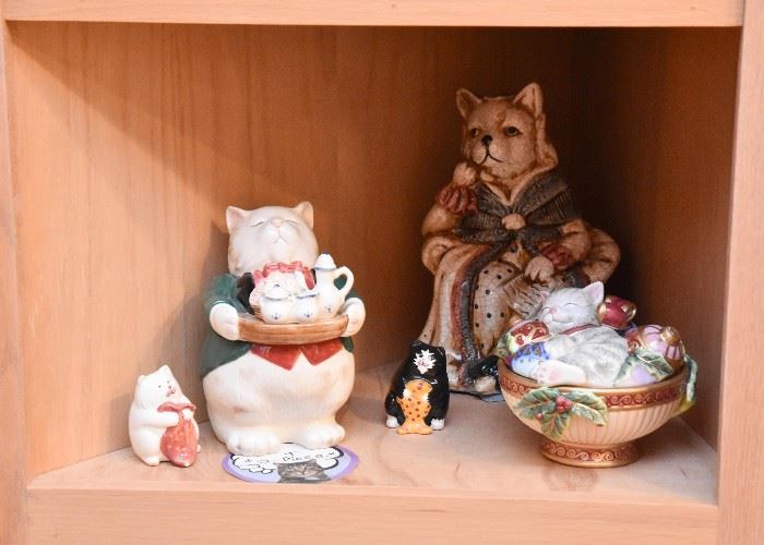 Cat Figurines / Home Decor