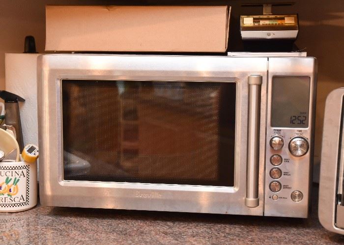 Breville Microwave Oven