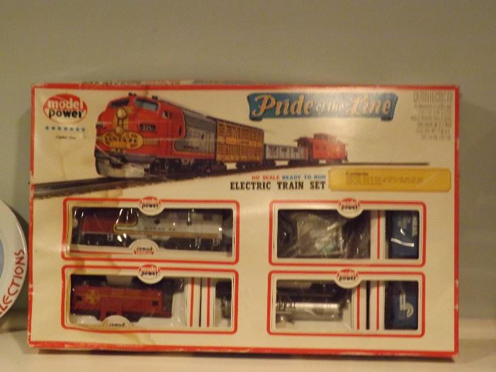 Model Power Train Set