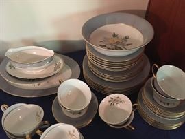 Set of Tru-Tone "Golden Peony" Princess China