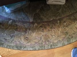 8 foot round Floral Rug