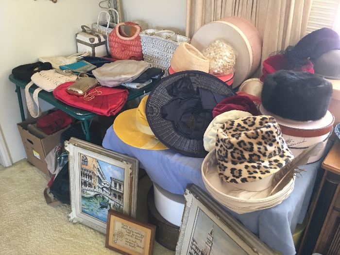 Vintage hats and purses 