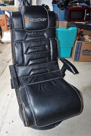Rocker gaming chair