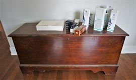 Vintage blanket chest