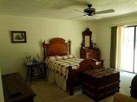 Antique 3/4 Bed.  Antique Quilts