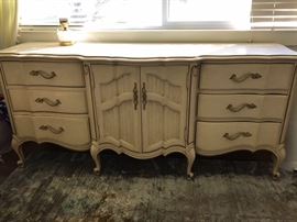 Vintage Drexel Heritage Long Dresser with cabinet doors and 6 drawers