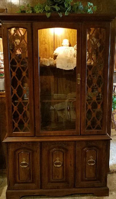 Beautiful Oak China Cabinet, 45” x 70”, excellent condition. 