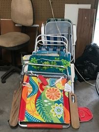 Lawn & beach chairs