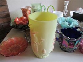 Carnival, Burmese and colored fenton