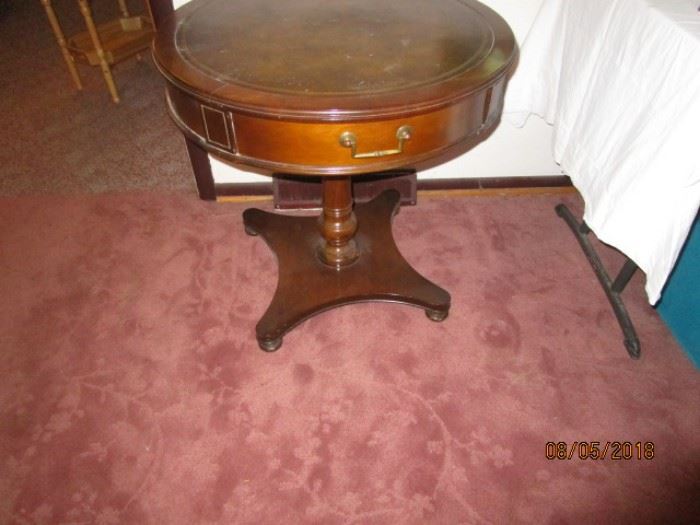Drum table