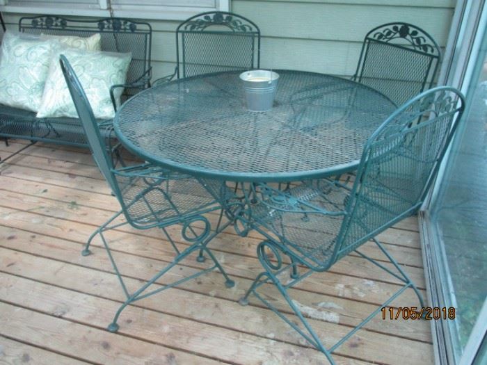 WI patio table and 4 chairs