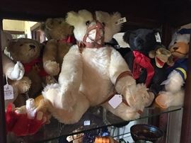 Steiff bears and other animals 